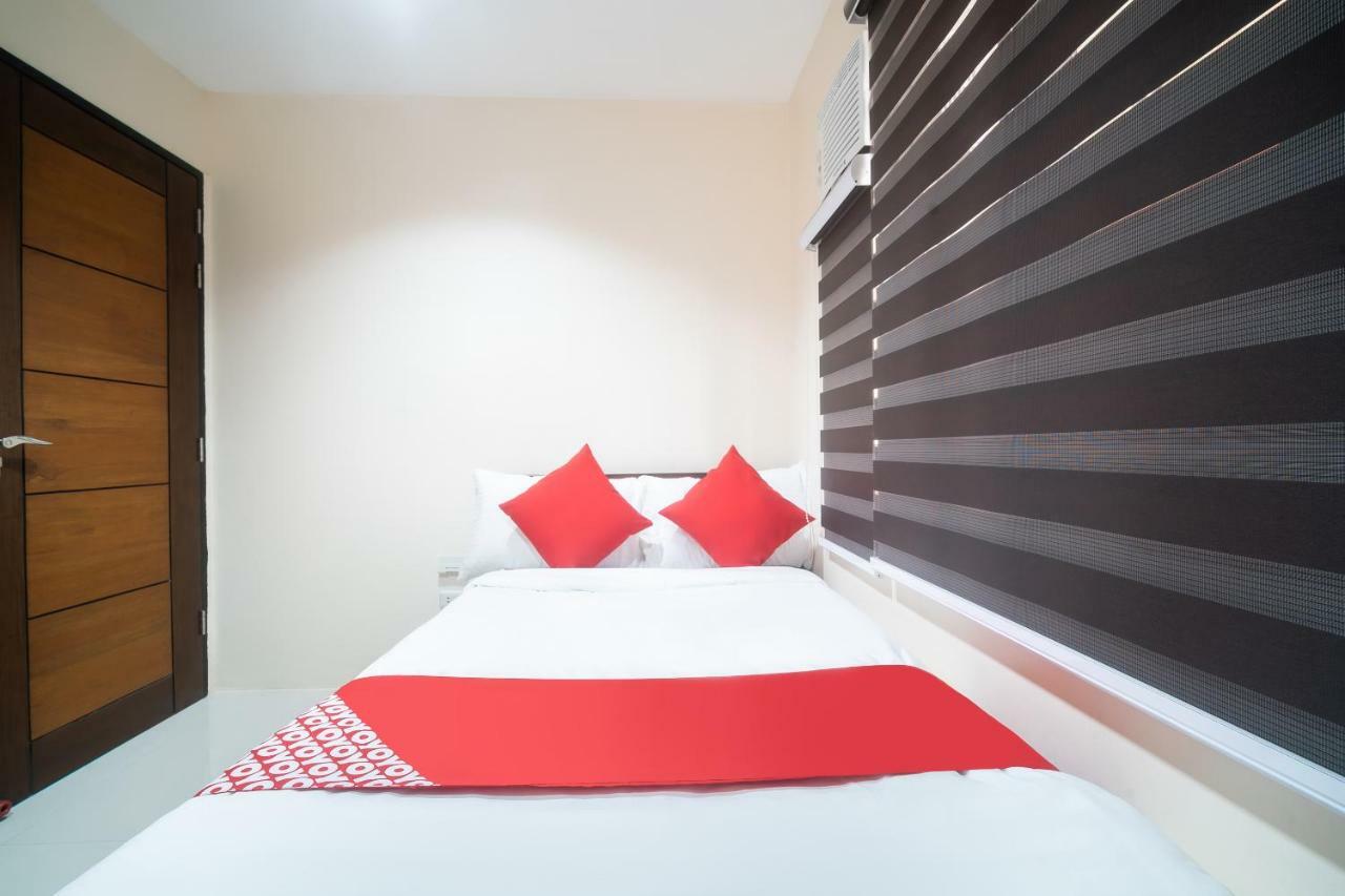 Oyo 199 Solange Apartelle Davao Экстерьер фото